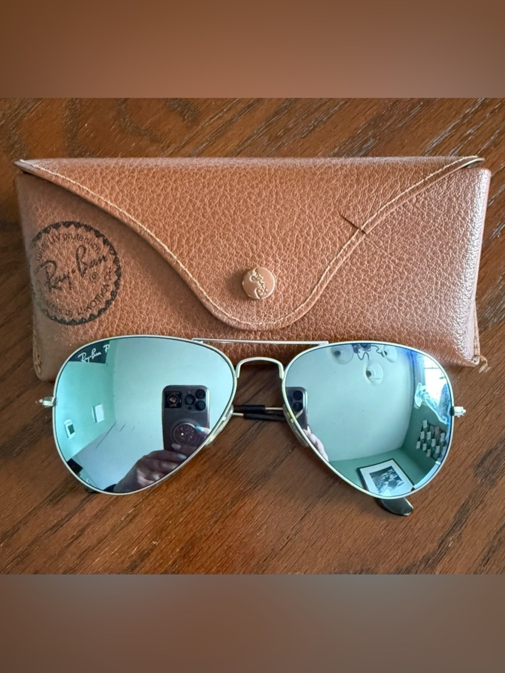 Ray-Ban Aviator Classic Sunglasses RB3025 - Silver Frame, Mirror Lenses - Picture 2 of 8